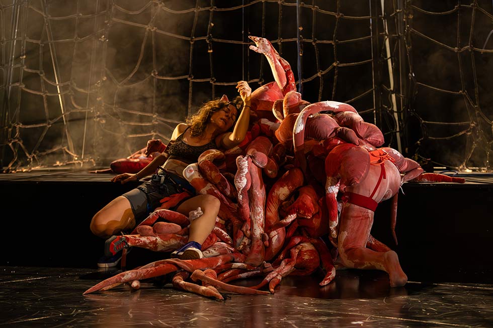 ELS Nero_Cie Bleu en Haut.jpg