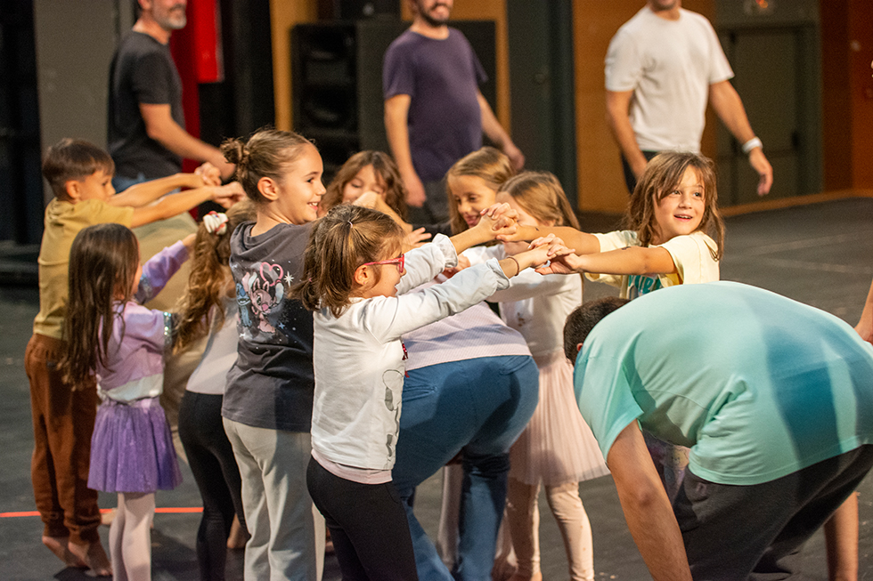 ELS 980x653_0019_GNO_Dadshall we dance_Photo V.Iliopoulou.jpg