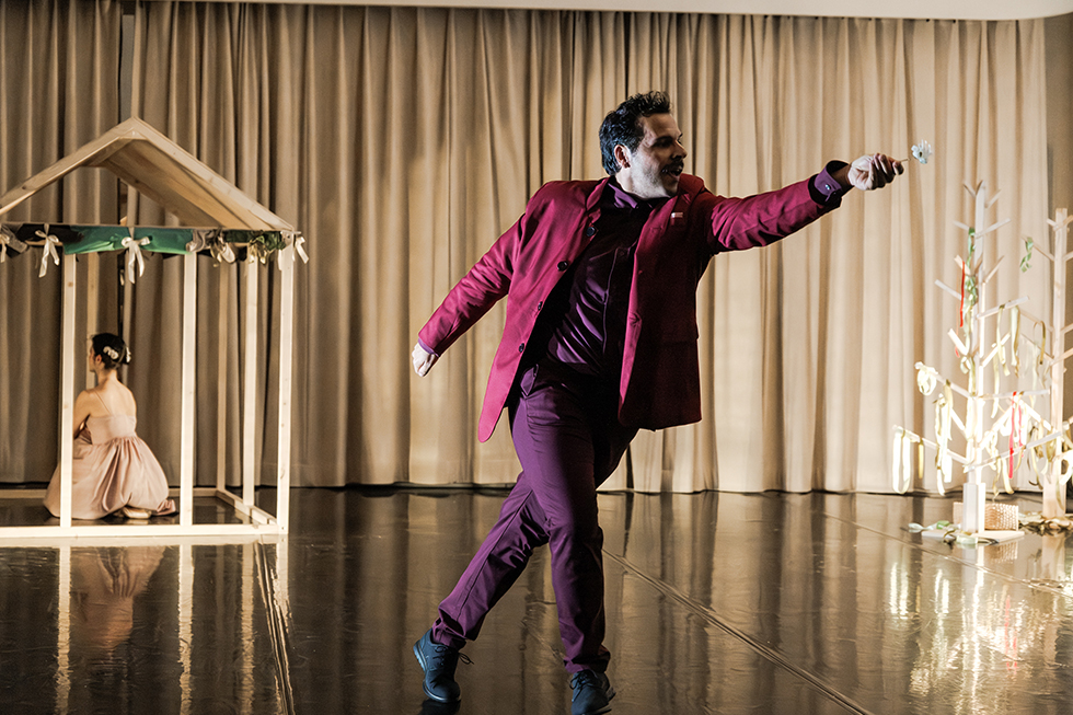 ELS 980x653_0024_giselle 2.jpg