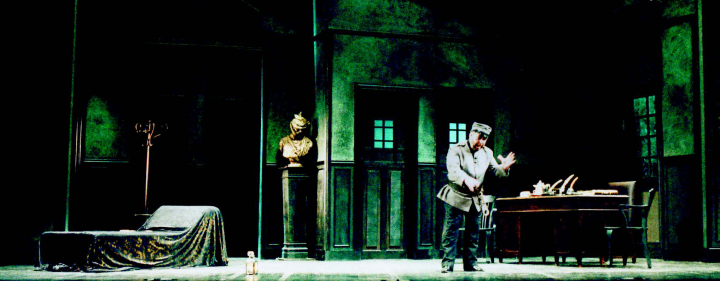 &Alpha;&pi;&epsilon;&beta;ί&omega;&sigma;&alpha;&nu; &delta;ύ&omicron; &delta;&iota;&alpha;&kappa;&epsilon;&kappa;&rho;&iota;&mu;έ&nu;&omicron;&iota; &kappa;&alpha;&lambda;&lambda;&iota;&tau;έ&chi;&nu;&epsilon;&sigmaf; &tau;&eta;&sigmaf; &Epsilon;&Lambda;&Sigma;,  &omicron; &Gamma;&iota;ώ&rho;&gamma;&omicron;&sigmaf; &Sigma;&tau;&alpha;&phi;έ&tau;&alpha;&sigmaf; &kappa;&alpha;&iota; &omicron; &Alpha;&nu;&delta;&rho;έ&alpha;&sigmaf; &Rho;&omicron;&delta;&omicron;&upsilon;&sigma;ά&kappa;&eta;&sigmaf;