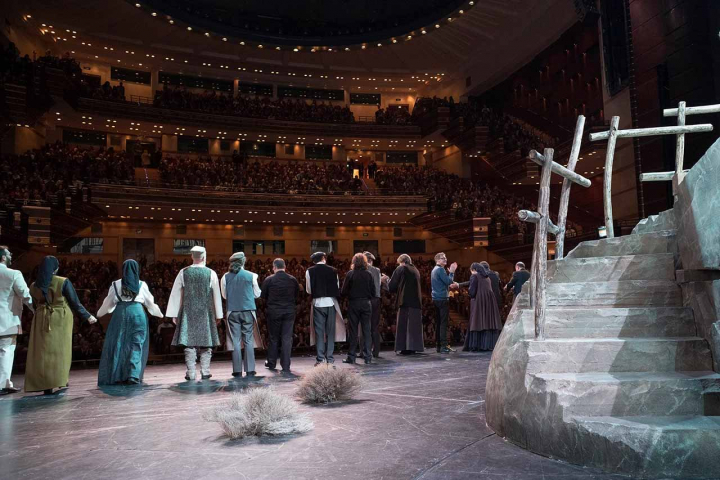 &Epsilon;&nu;&alpha;&rho;&kappa;&tau;ή&rho;&iota;&alpha; &Sigma;&upsilon;&nu;&alpha;&upsilon;&lambda;ί&alpha; &mu;&epsilon; &tau;&eta;&nu; &Omicron;&rho;&chi;ή&sigma;&tau;&rho;&alpha; &kappa;&alpha;&iota; &tau;&eta; &Chi;&omicron;&rho;&omega;&delta;ί&alpha; &tau;&eta;&sigmaf; &Epsilon;&Lambda;&Sigma;