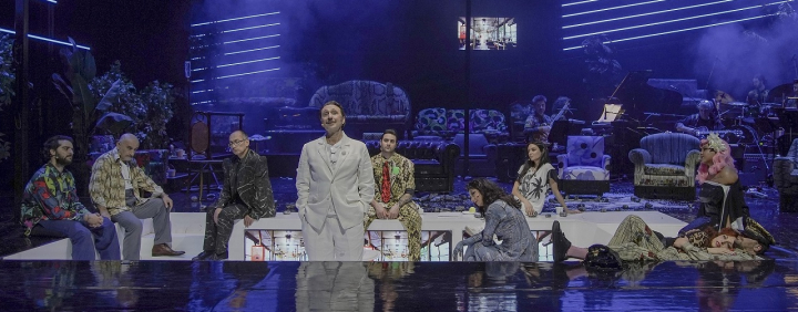 &Mu;ί&alpha; &epsilon;&pi;&iota;&pi;&lambda;έ&omicron;&nu; &pi;&alpha;&rho;ά&sigma;&tau;&alpha;&sigma;&eta; &gamma;&iota;&alpha; &tau;&omicron; &mu;&iota;&omicron;ύ&zeta;&iota;&kappa;&alpha;&lambda; &laquo;&Phi;&tau;&eta;&nu;ά &tau;&sigma;&iota;&gamma;ά&rho;&alpha;&raquo;