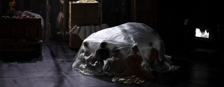 Cancellation announcement of the performance of the musical "Into the Woods&rdquo;