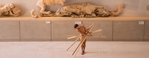 To &Mu;&pi;&alpha;&lambda;έ&tau;&omicron; &tau;&eta;&sigmaf; &Epsilon;&Lambda;&Sigma; &pi;&alpha;&rho;&omicron;&upsilon;&sigma;&iota;ά&zeta;&epsilon;&iota; &tau;&rho;ί&alpha; MicroDances &sigma;&tau;&eta; &Mu;ά&rho;&pi;&eta;&sigma;&sigma;&alpha; &tau;&eta;&sigmaf; &Pi;ά&rho;&omicron;&upsilon;