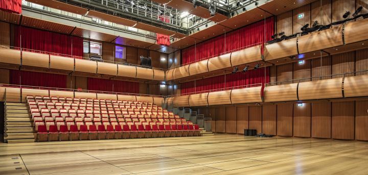 Έ&nu;&alpha;&rho;&xi;&eta; &pi;&rho;&omicron;&pi;ώ&lambda;&eta;&sigma;&eta;&sigmaf; &gamma;&iota;&alpha; &tau;&iota;&sigmaf; &pi;&alpha;&rho;&alpha;&gamma;&omega;&gamma;έ&sigmaf; &Mu;&alpha;ΐ&omicron;&upsilon;-&Iota;&omicron;&upsilon;&nu;ί&omicron;&upsilon; 2024 &tau;&eta;&sigmaf; &Epsilon;&nu;&alpha;&lambda;&lambda;&alpha;&kappa;&tau;&iota;&kappa;ή&sigmaf; &Sigma;&kappa;&eta;&nu;ή&sigmaf;