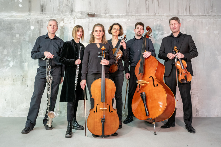 Crippled Symmetries: Motifs in Contemporary Music