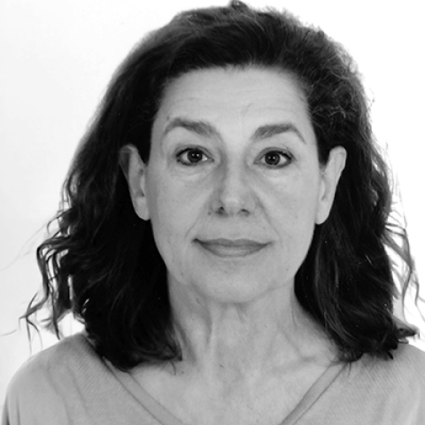 KELLY ZAMBELA
